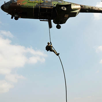 AeroNet Military Helicopter Fast Rope Set 3